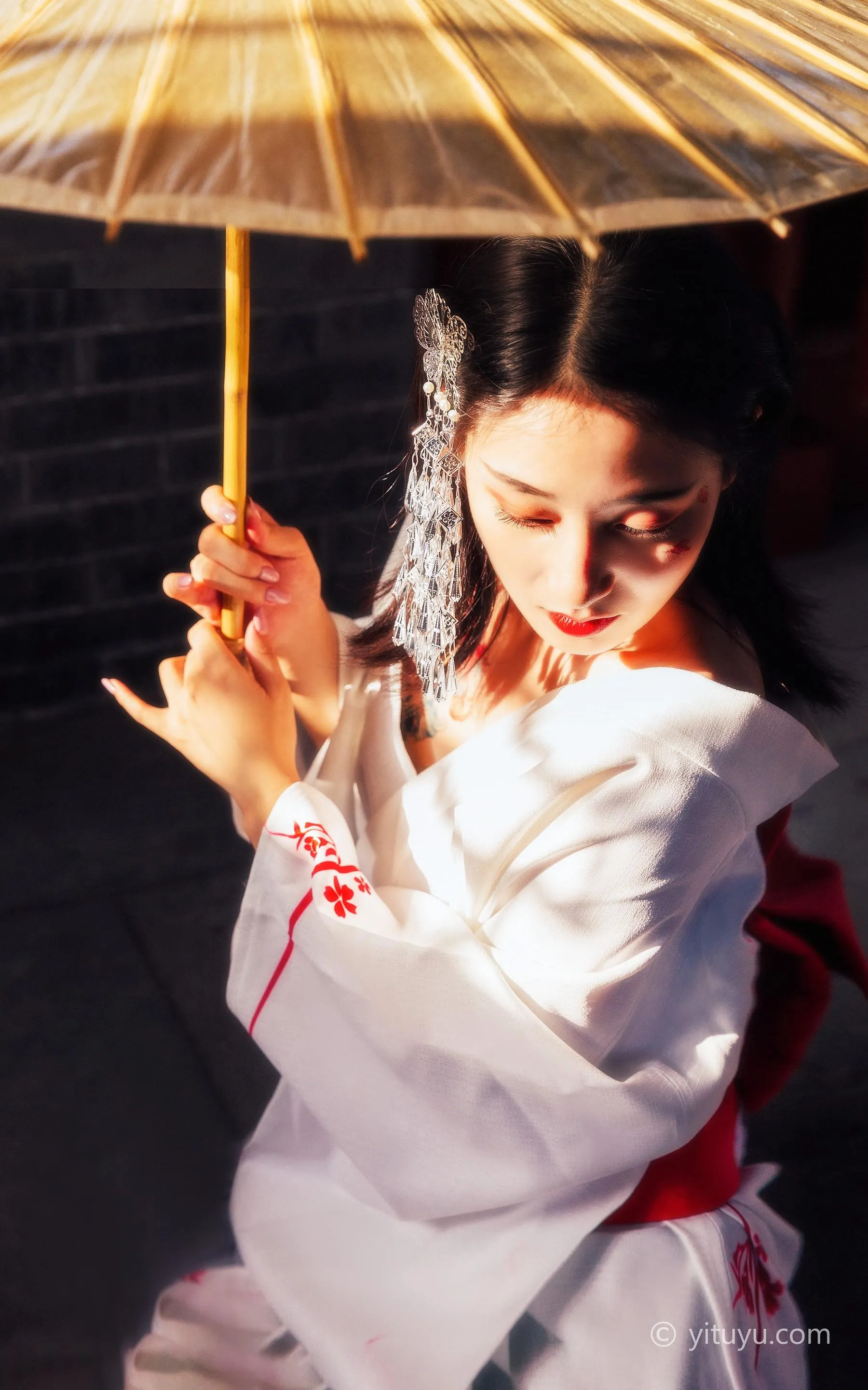 [YITUYU艺图语]2021.06.18 性空山 王月 [28P]插图2